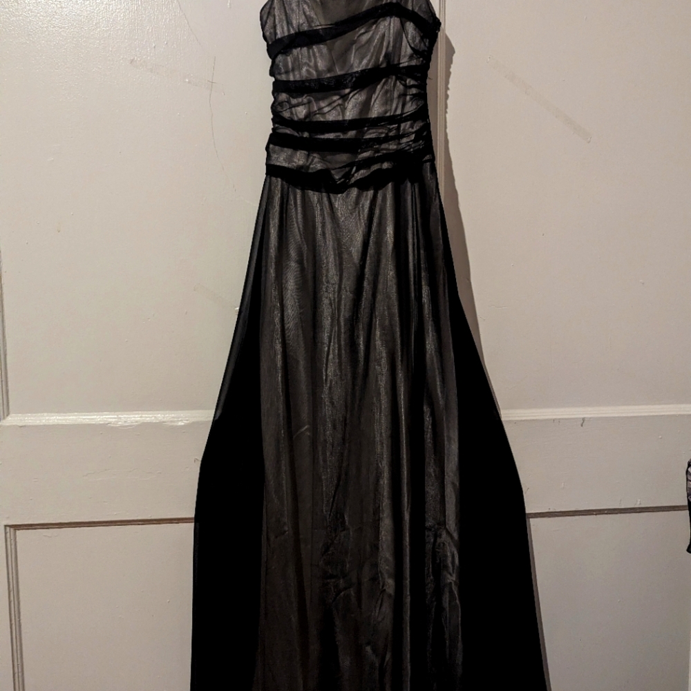 Black and cream strap dress